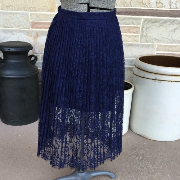 Blue lace sheer midi skirt - Picture 6 of 7